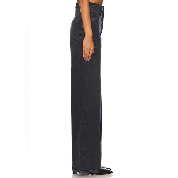 AGOLDE Dame High Rise Wide Leg Jeans in the color Hitch - Picture 3 of 9